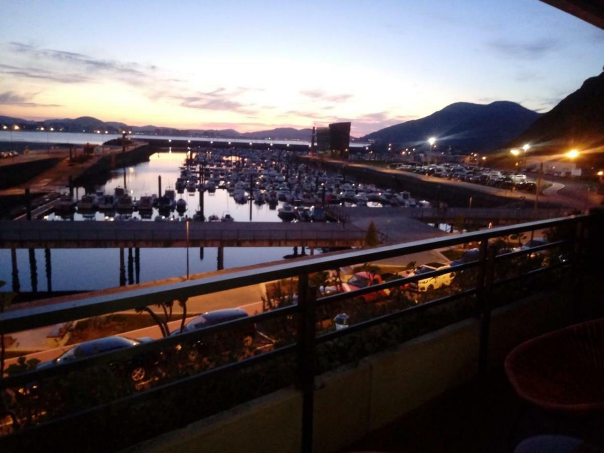 Laredo Ocean Port Exterior foto